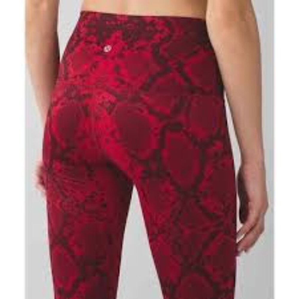 Lululemon Wunder Under Pant (Hi-Rise) *Full-On Luon, Ziggy Snake Red Tide, Sz 6
